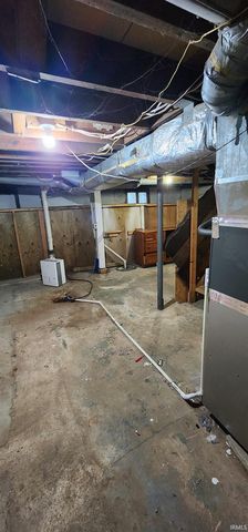 910 W Borley Avenue, Mishawaka, IN 46545