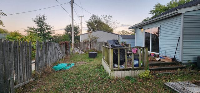 910 W Borley Avenue, Mishawaka, IN 46545