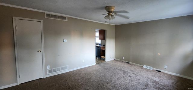 910 W Borley Avenue, Mishawaka, IN 46545