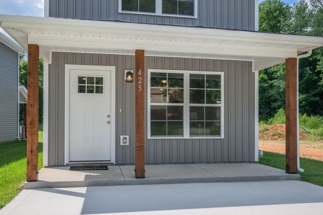 425 Via Drive, Clarksville, TN 37043