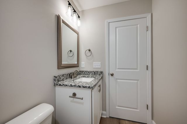 425 Via Drive, Clarksville, TN 37043