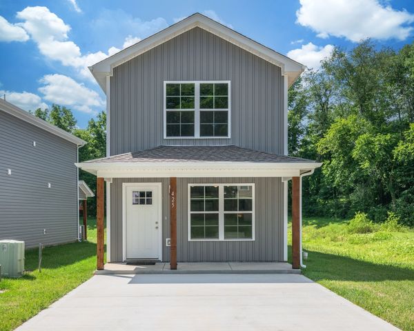 425 Via Drive, Clarksville, TN 37043