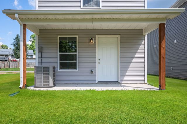425 Via Drive, Clarksville, TN 37043