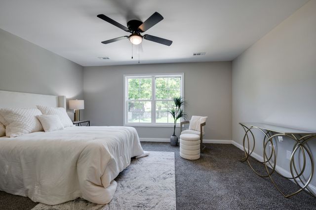 425 Via Drive, Clarksville, TN 37043