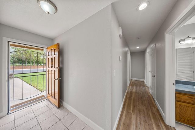 2021 Ellison Dr, Modesto, CA 95355