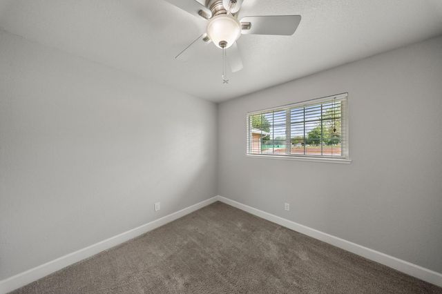 2021 Ellison Dr, Modesto, CA 95355