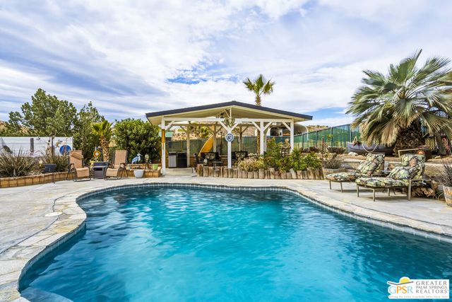 57887 Buena Vista Drive, Yucca Valley, CA 92284