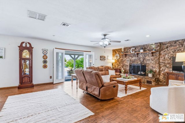 57887 Buena Vista Drive, Yucca Valley, CA 92284