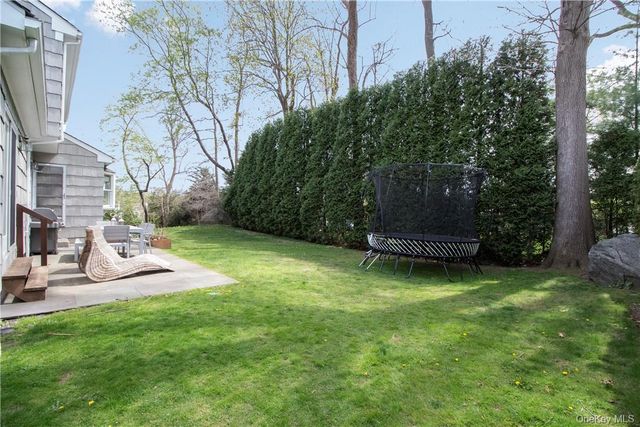 4 Dalphin Drive, Rye, NY 10580