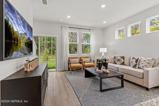 10749 WATERFIELD Road, Jacksonville, FL 32210