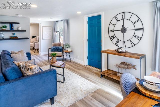 2201 W Warren Avenue, Englewood, CO 80110