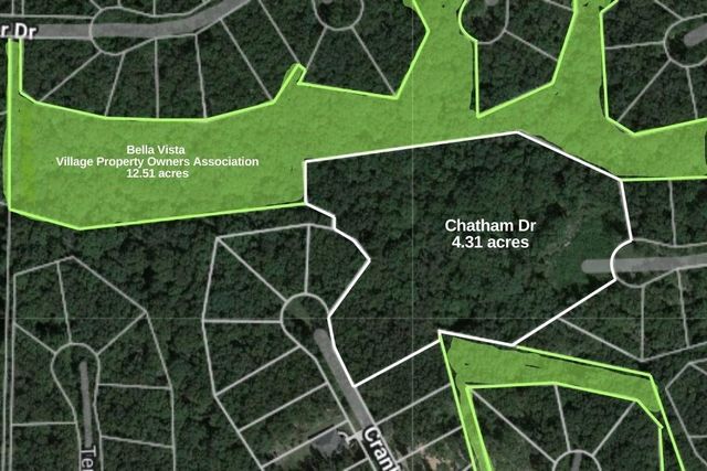 Chatham Drive, Bella Vista, AR 72714