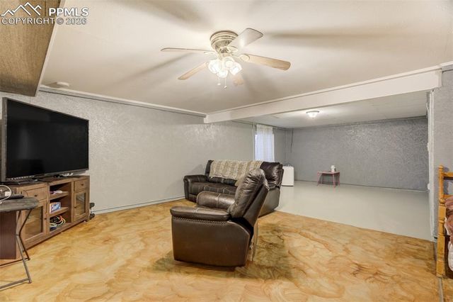 27875 County Farm Road, Pueblo, CO 81006