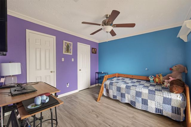 10615 White Fawn Drive, Houston, TX 77041