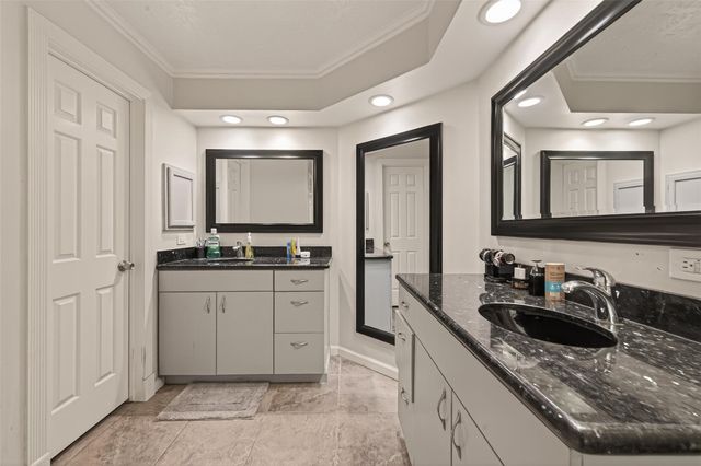 10615 White Fawn Drive, Houston, TX 77041