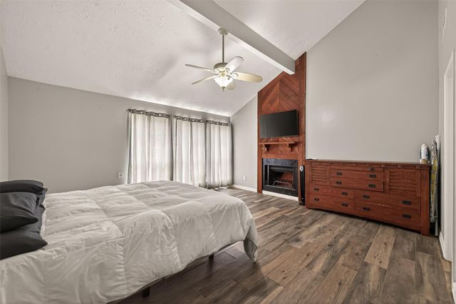 10615 White Fawn Drive, Houston, TX 77041