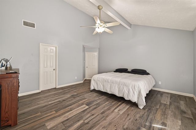 10615 White Fawn Drive, Houston, TX 77041