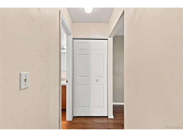 12573 E Pacific Cir E, Aurora, CO 80014