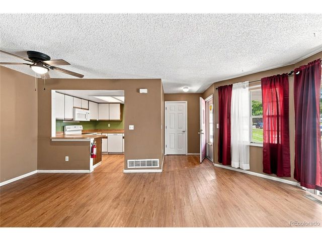 12573 E Pacific Cir E, Aurora, CO 80014