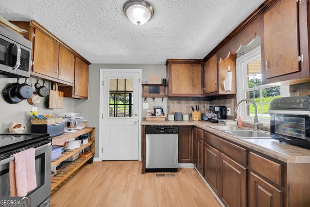 4119 Highway 106 N, Danielsville, GA 30633