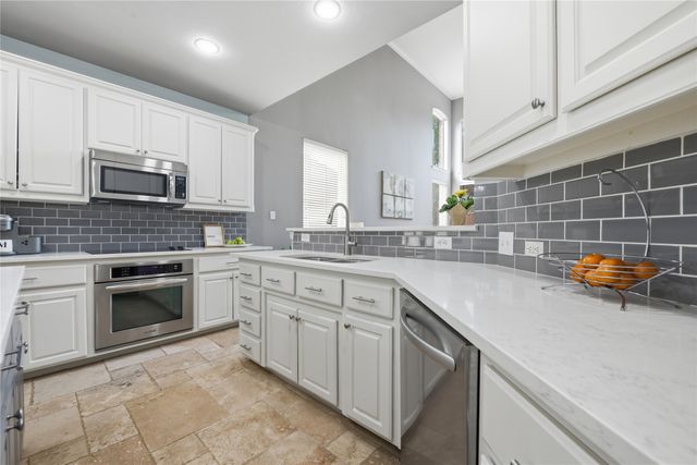 4232 Sharondale Drive, Flower Mound, TX 75022