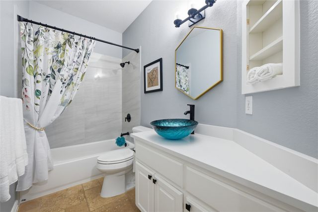 4232 Sharondale Drive, Flower Mound, TX 75022