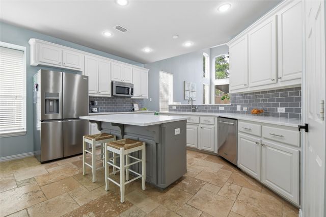 4232 Sharondale Drive, Flower Mound, TX 75022