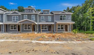 151 Quarry Point Dr D-151, Clarksville, TN 37043