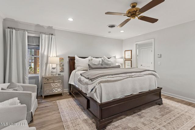 4465 Wedgewood Street, Jackson, MS 39211