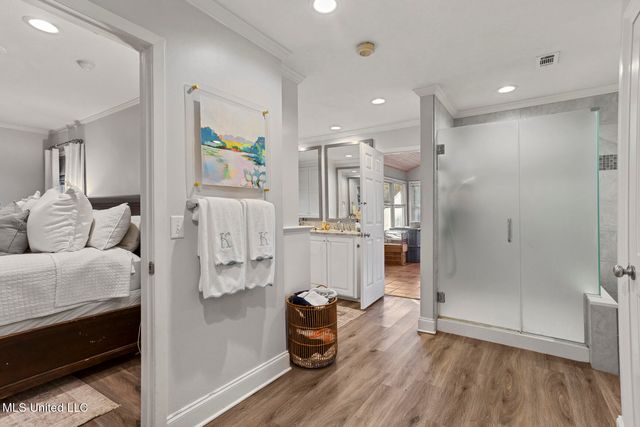 4465 Wedgewood Street, Jackson, MS 39211