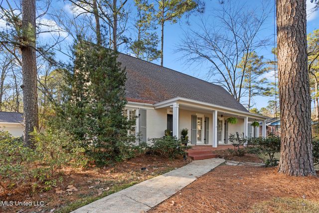 4465 Wedgewood Street, Jackson, MS 39211