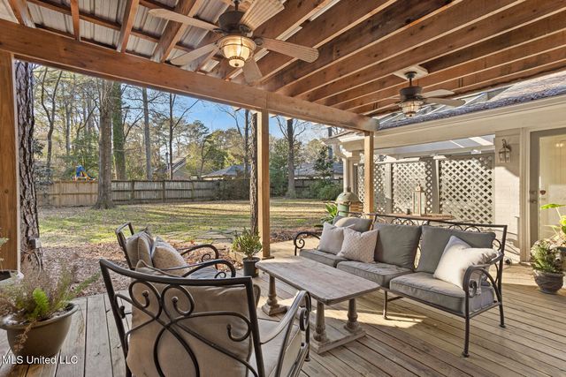 4465 Wedgewood Street, Jackson, MS 39211