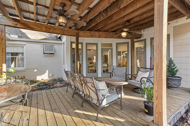 4465 Wedgewood Street, Jackson, MS 39211