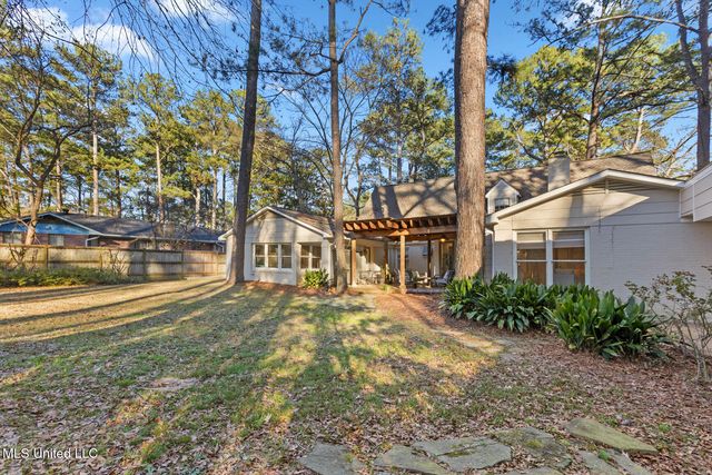 4465 Wedgewood Street, Jackson, MS 39211