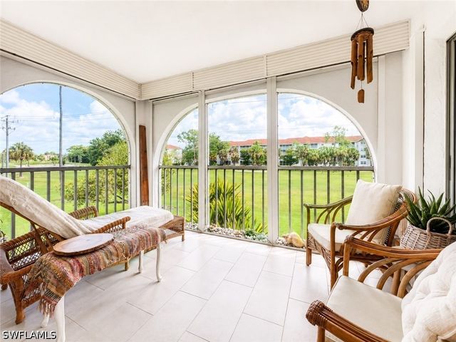 1056 Forest Lakes DR A201, Naples, FL 34105