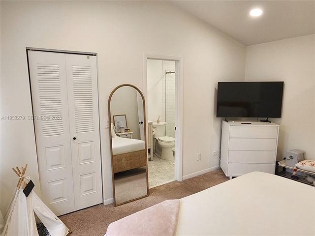 11763 NW 11th St, Pembroke Pines, FL 33026