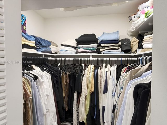 11763 NW 11th St, Pembroke Pines, FL 33026