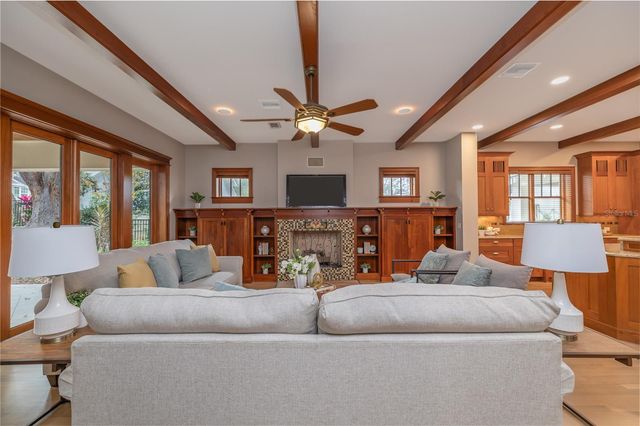 1612 E WASHINGTON STREET, Orlando, FL 32803