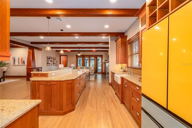 1612 E WASHINGTON STREET, Orlando, FL 32803