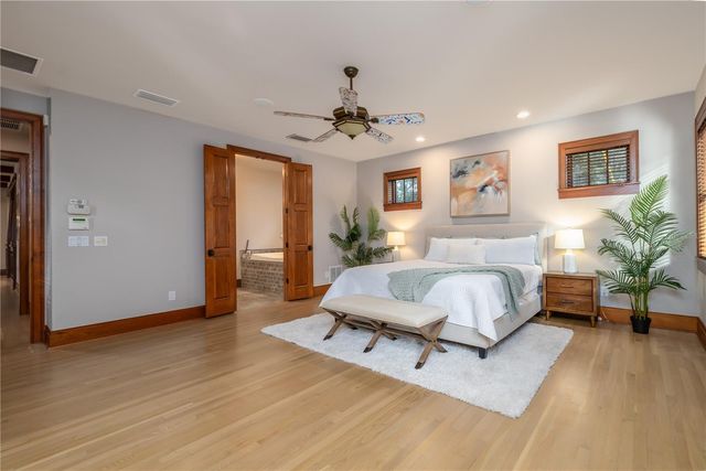 1612 E WASHINGTON STREET, Orlando, FL 32803