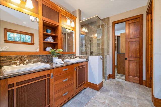 1612 E WASHINGTON STREET, Orlando, FL 32803