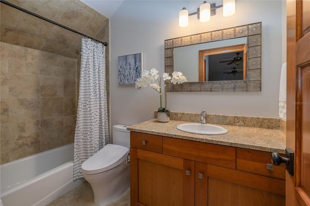 1612 E WASHINGTON STREET, Orlando, FL 32803