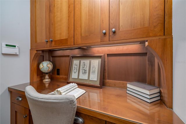 1612 E WASHINGTON STREET, Orlando, FL 32803