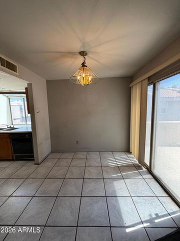 2834 S Extension Road 2042, Mesa, AZ 85210