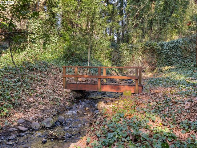 2402 Se 113TH Ct, Vancouver, WA 98664