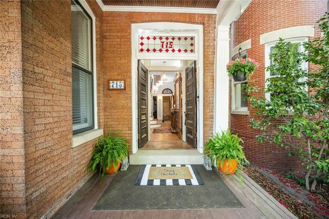 715 Colonial AVE, Norfolk, VA 23507