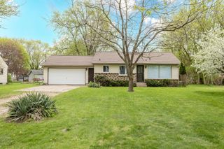 4658 3 Mile Road Nw, City Of Walker, MI 49534