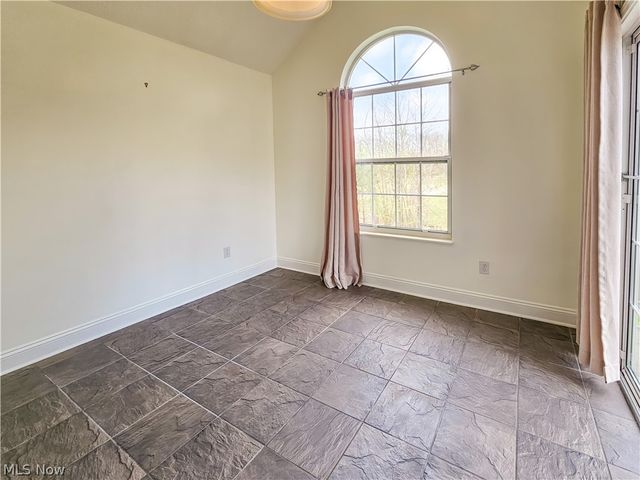 8633 Redtail Court, Macedonia, OH 44056