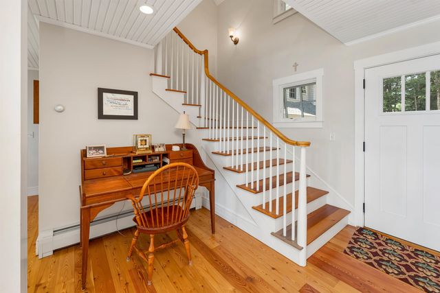 140 Holden Shore Road, Wolfeboro, NH 03894