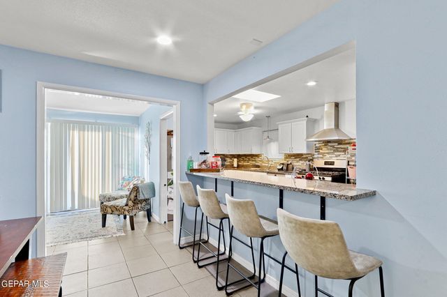 1204 La Cruz Drive, El Paso, TX 79902